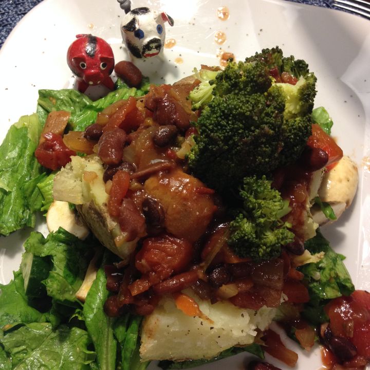 Baked Potato With Chili